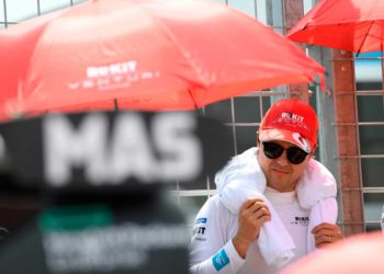 Felipe Massa elogia o nível dos pilotos no Desafio Virtual da Fórmula E