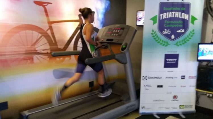 Alunos da Escolinha de Triathlon Formando Campeões fazem duathlon virtual