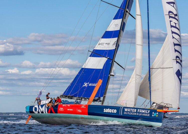 IMOCA dribla a crise e enche a raia da Vendée Globe