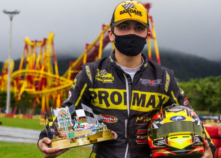 Pedro Aizza conquista o tetracampeonato do Sul-Brasileiro de Kart