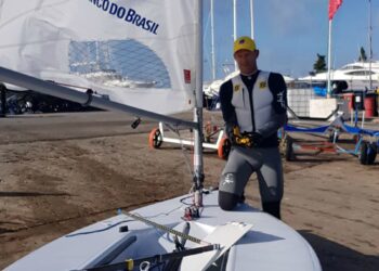 Scheidt encerra primeiro dia do Portugal Grand Prix no top 10 na classe Laser