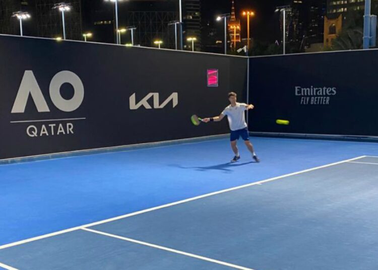Menezes vence de virada e está na segunda rodada do quali do Australia Open em Doha