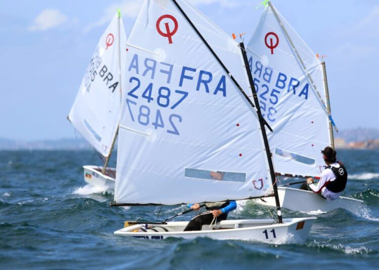 Brasileiro de Optimist 2021 começa no Rio de Janeiro