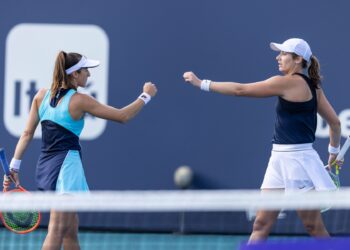 Luisa Stefani é superada na estreia no WTA 500 de Charleston