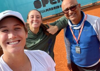 Luisa Stefani estreia nesta sexta-feira (30) no WTA 1000 de Madri, na Espanha