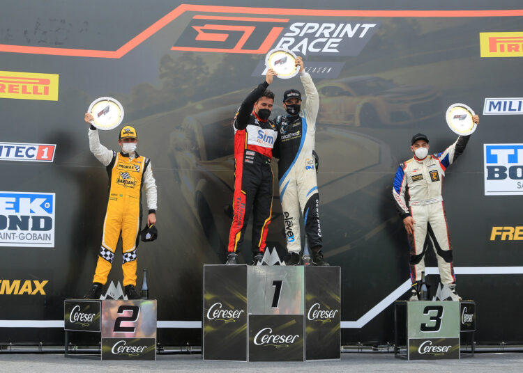 Pedro Aizza comemora a primeira vitória na GT Sprint Race em Goiânia