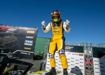 Pedro Aizza, piloto mais jovem da GT Sprint Race, é campeão da primeira corrida em Cascavel