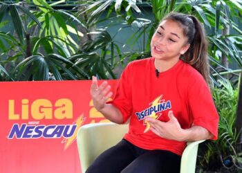 Flavia Saraiva e Verônica Hipólito debatem saúde mental no Liga NESCAU® Summit