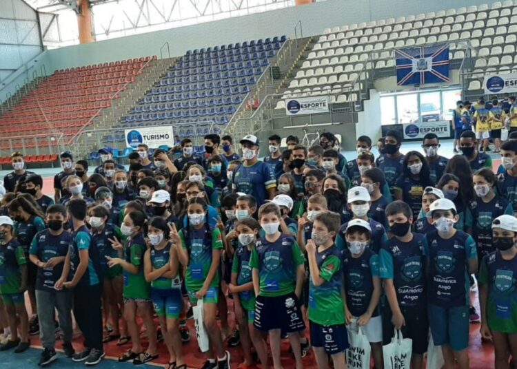 Escolinha de Triathlon muda cenário da modalidade entre as crianças com presença recorde no Brasileiro Infantil