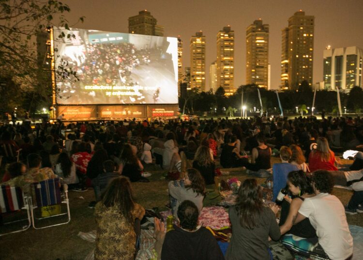 Agenda: Cinema ao ar livre com entrada grátis em São Paulo nos dias 3 e 4 de setembro