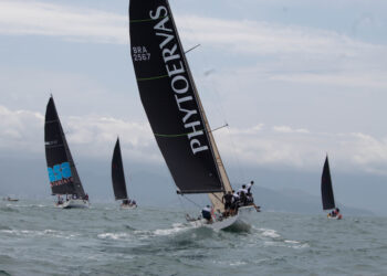 Phytoervas 4Z embala para disputar reta final da temporada