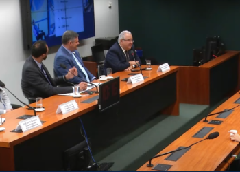 CBVela participa de audiência pública sobre os Jogos Olímpicos de Paris 2024