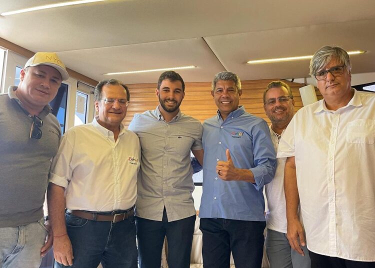 Barco Show se reúne com Governador da Bahia