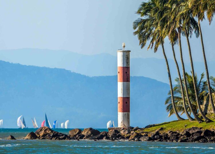 Inverno em Ilhabela (SP) tem atrações esportivas e de turismo