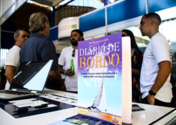 Navegador encara desafio no maior evento de vela da América Latina