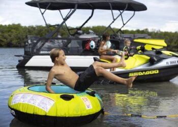 Sea-Doo marca presença no I Fórum de Segurança do Navegador Amador