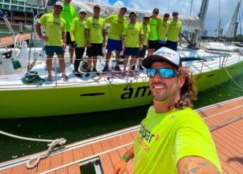 Ambipar Response larga na regata na Recife Noronha