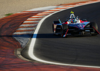 F-E: Mitch Evans é o mais rápido no primeiro dia dos testes em Valência