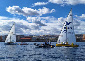 Scheidt experimenta o Vela latina, tradicional barco de Las Palmas