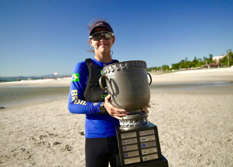Joana Freitas é campeã do 52º Brasileiro de Optimist