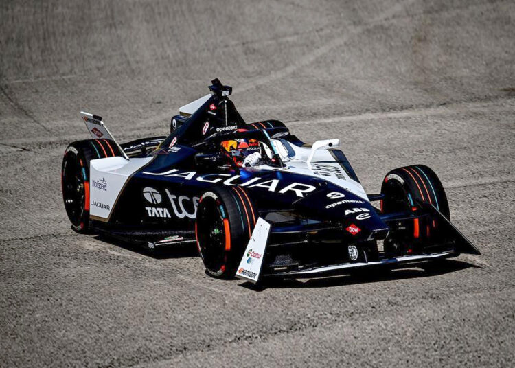 Brasileiros se destacam no Rookie Test da Fórmula E