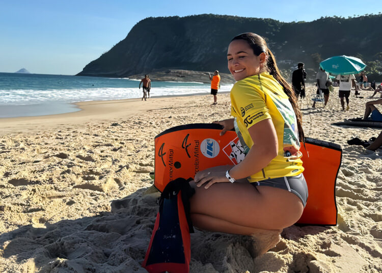 Semifinalista no Brasileiro, Luna Hardman volta aos treinos no Espírito Santo
