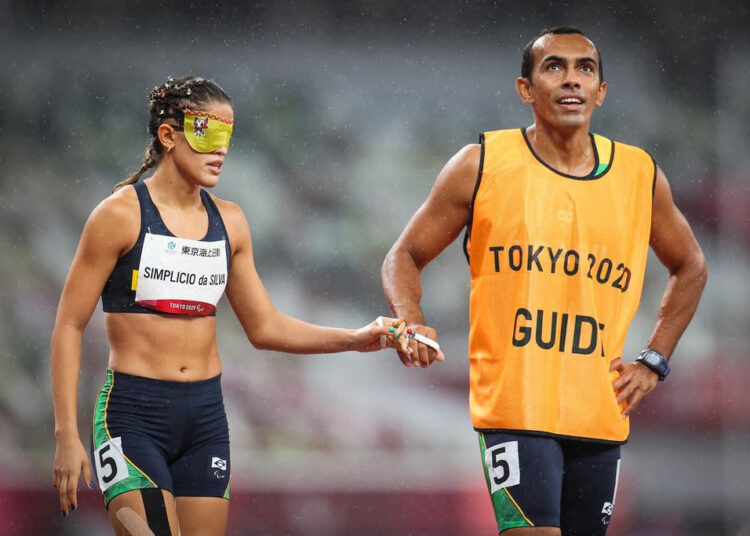 A potiguar Thalita Simplício disputa Paralimpíada de Paris em busca do ouro olímpico