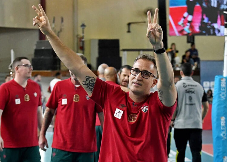 Vôlei: após quebrar jejum no Carioca, técnico do Fluminense mostra otimismo para a Superliga