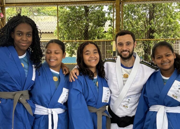 Projeto “Esporte Olímpico para Todos” amplia acesso ao judô e ao skate em cidades de Minas Gerais e do Rio de Janeiro